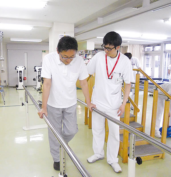 リハビリテーションを行いながら家庭復帰・社会復帰を目指しています